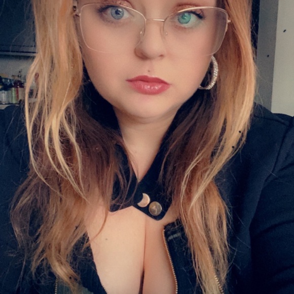 Meet your Posher, Destiny - Picture 11 of 16